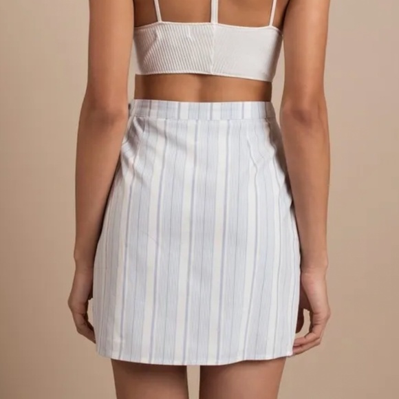 Tobi Blue and White Striped Print Wrap Mini Skirt (S) - Picture 3 of 9